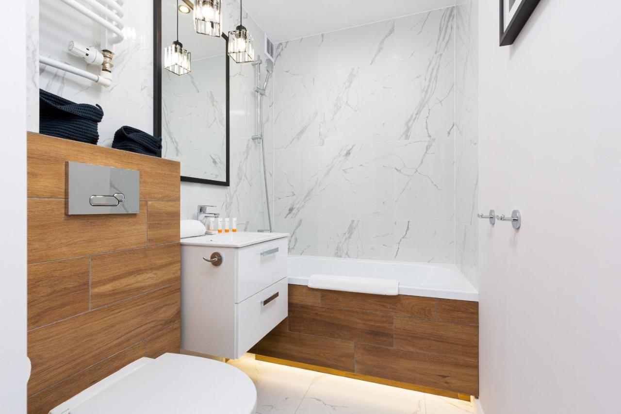 Beautiful Two-Bedroom Apartment Warsaw Bielany By Noclegi Renters Екстер'єр фото